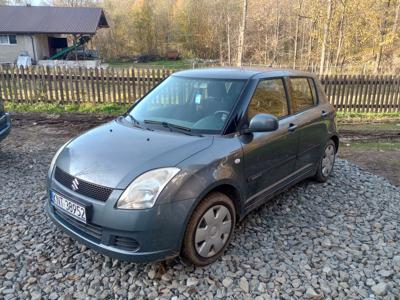 Suzuki Swift 4x4 1.3 benzyna AWD mały przebieg