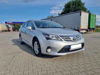 Toyota Avensis 2.0 152 KM 2013 Salon Polska