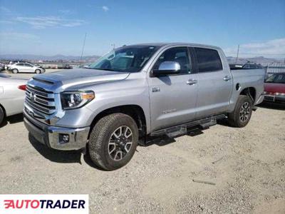 Toyota Tundra 5.0 benzyna 2018r. (VALLEJO)