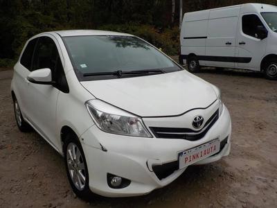 Toyota Yaris III Hatchback 5d 1.0 VVT-i 69KM 2012