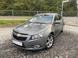 Chevrolet Cruze Sedan 1.8 16V DOHC 141KM 2010