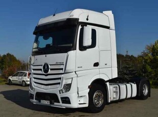 Mercedes-Benz Actros 1845