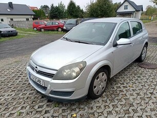 Opel Astra 1.7 CDTI 101km 05r