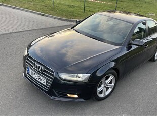 AUDI A4 B8 Bogate wyposażenie!