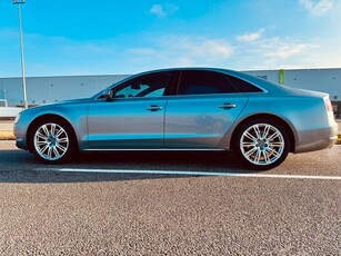 Audi A8 4.2 FSI quattro tiptronic