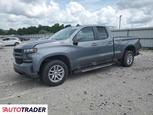 Chevrolet Silverado 5.0 benzyna 2020r. (LAWRENCEBURG)