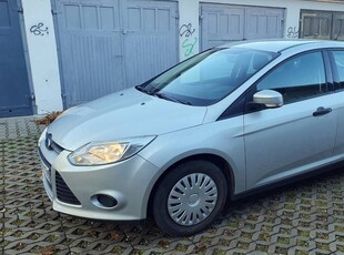 Ford Focus 2014r, 1.6 benzyna , salonowy, zadbany.