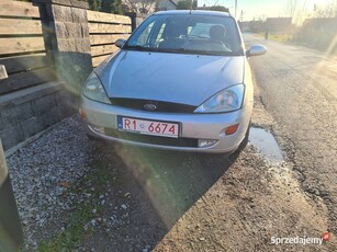 Ford Focus MK1 Trend 1,6 b HB