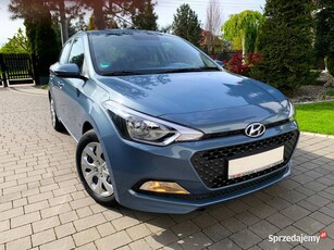 HYUNDAI i20 Mały Przebieg