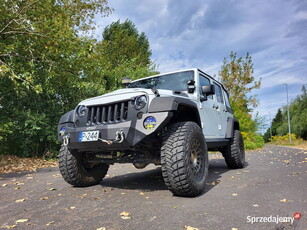 Jeep Wrangler Rubicon 3.6 - zdrowy i bogato doposażony, gotowy w teren!