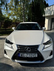 Lexus IS 200t / 300 Elegance