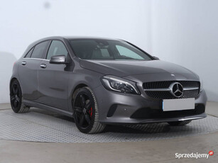 Mercedes A A 200