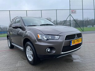 Mitsubishi Outlander 2.0 Intense 2WD