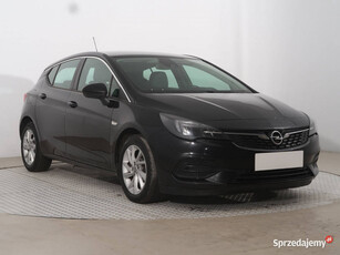 Opel Astra 1.2 Turbo