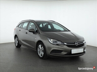 Opel Astra 1.6 CDTI