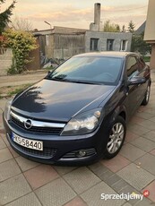 Opel astra h gtc