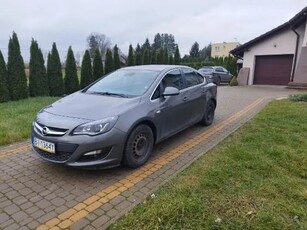 Opel Astra IV 1.4 T Business EU6