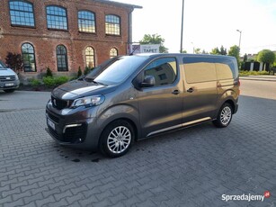 Peugeot Traveller 2019 2,0 Hdi 150 km 8 osób. 90 000 km cena brutto