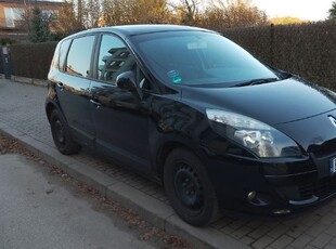 Renault Scenic III Bezwypadkowy, niski przebieg, grzane fotele.