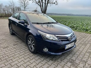 Toyota Avensis 2.0 D-4D Luna