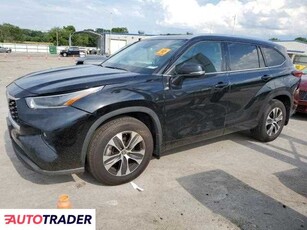 Toyota Highlander 3.0 benzyna 2021r. (LEBANON)