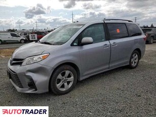 Toyota Sienna 3.0 benzyna 2018r. (EUGENE)