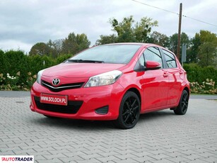 Toyota Yaris 1.0 benzyna + LPG 69 KM 2014r. (Goczałkowice-Zdrój)