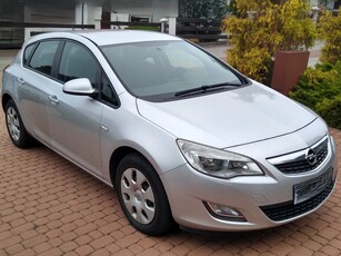 Używany Opel Astra 2012