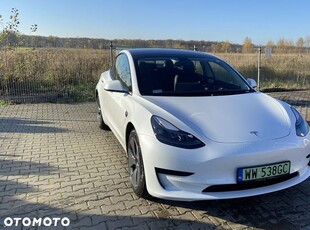 Używany Tesla Model 3 2022