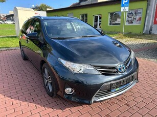 Używany Toyota Auris 2014