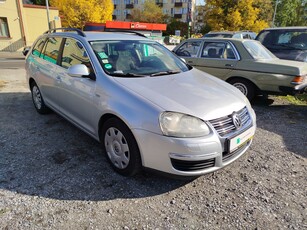 Volkswagen Golf V 1.9 TDI 105KM 2008 rok