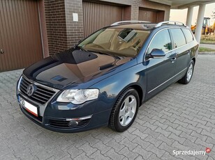 VW PASSAT B6 HIGHLINE 2,0TDI 140KM 6 BIEGÓW JASNE WNĘTRZE STAN BDB