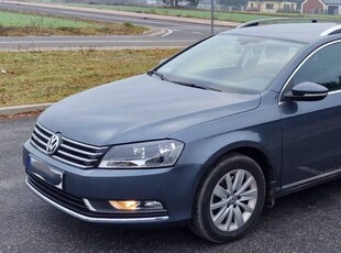 VW Passat Variant 1.6 TDI BlueMotion Comfortline 2012