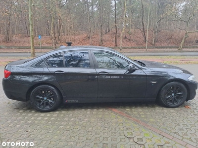 BMW Seria 5 528i