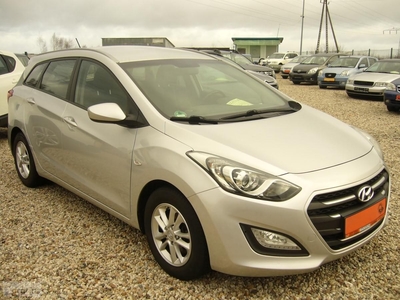 Hyundai i30 II 2016r-1.6 BENZYNA-KOMBI-KLIMATRONIK-PDC-ALU-LED---