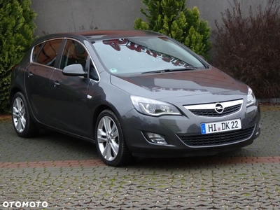 Opel Astra 1.6 Design Edition