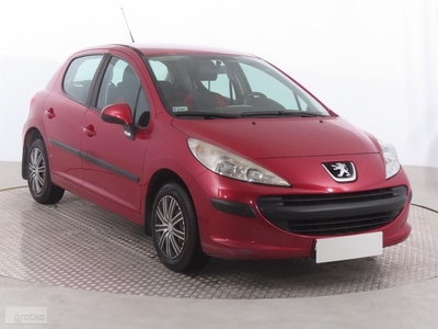 Peugeot 207 , Salon Polska