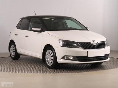 Skoda Fabia III , Salon Polska, Serwis ASO, Klima, Tempomat, Parktronic