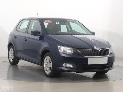 Skoda Fabia III , Salon Polska, Serwis ASO, VAT 23%, Klima, Parktronic