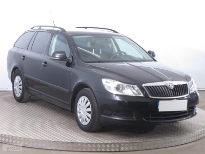 Skoda Octavia II , Salon Polska, Serwis ASO, Klima, Tempomat, Parktronic