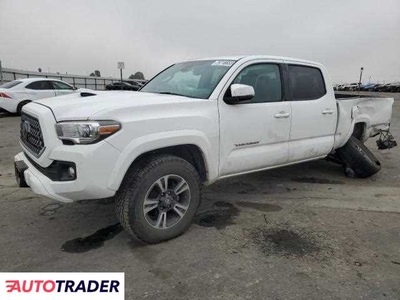 Toyota Tacoma 3.0 benzyna 2019r. (FRESNO)