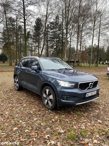 Volvo XC 40 T5 AWD Momentum