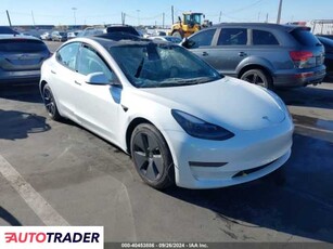 Tesla Model 3 benzyna 2021r. (WILMINGTON)