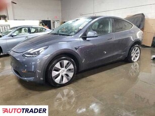 Tesla Model Y benzyna 2023r. (ELGIN)