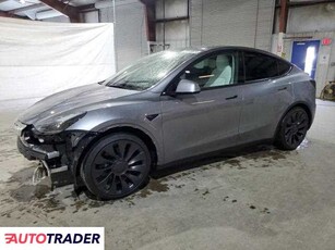 Tesla Model Y benzyna 2024r. (NORTH BILLERICA)