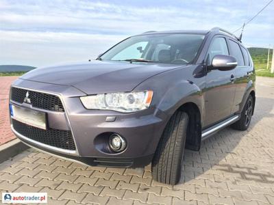 Mitsubishi Outlander 2.0 140 KM 2010r. (Kielce)