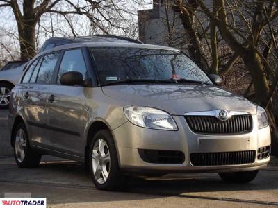 Skoda Fabia 1.4 benzyna 85 KM 2010r. (Skawina)