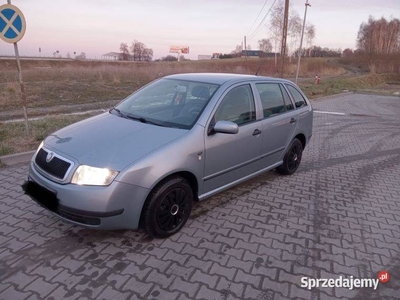 ŁADNA Skoda Fabia klimatyzacja