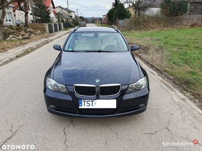 BMW 320i 2.0 150KM jasna skóra zarejestrowany. Stan Bdb