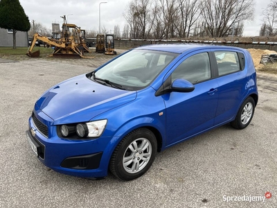 Chevrolet Aveo 1.4 BENZYNA Klimatyzacja Tempomat Bluetooth